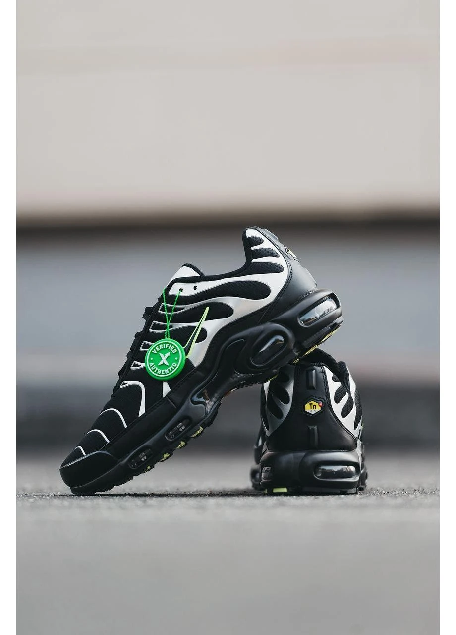 Черные летние кроссовки nike air max tn plus black green найк аир макс тн плюс No Brand