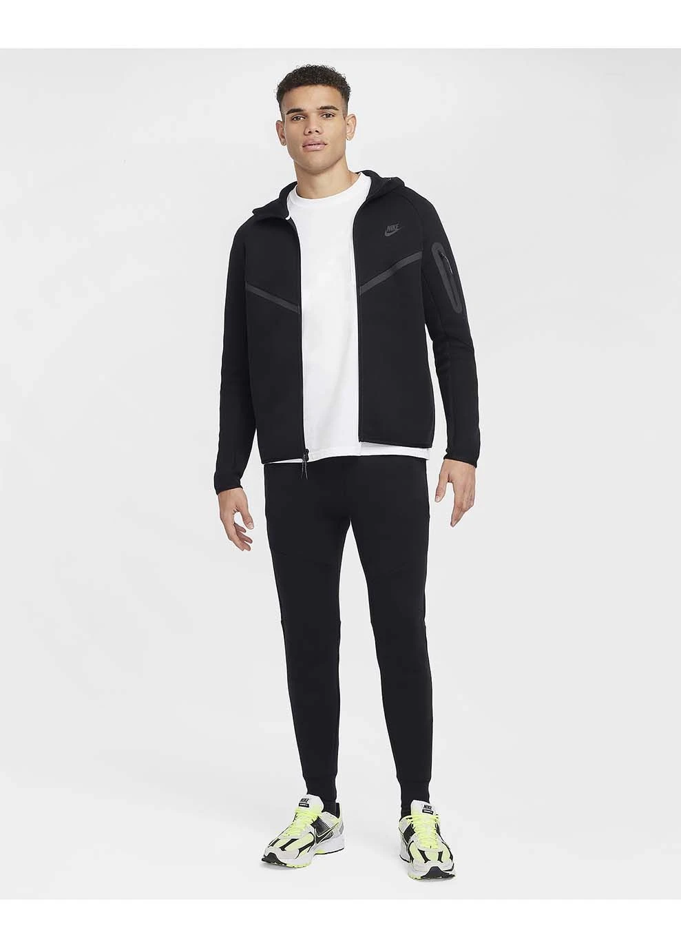 Чоловіча Толстовка M TCH FLC FZ WR HOODIE Чорний Nike (367589719)
