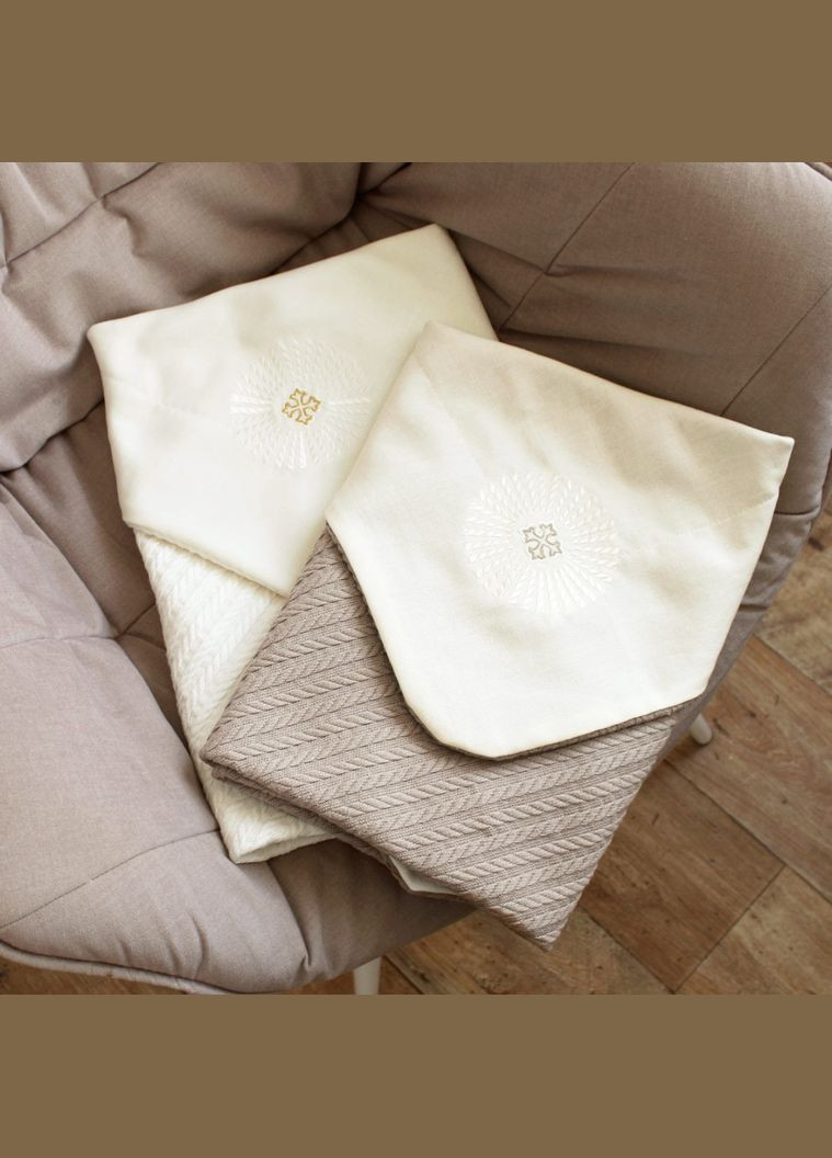 Теплий костюм для хрещення хлопчика з вишитим іменем Ladan (333713668)