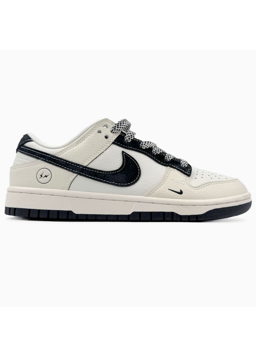Черные демисезонные кроссовки мужские nike sb dunk black / beige найк сб данк No Brand