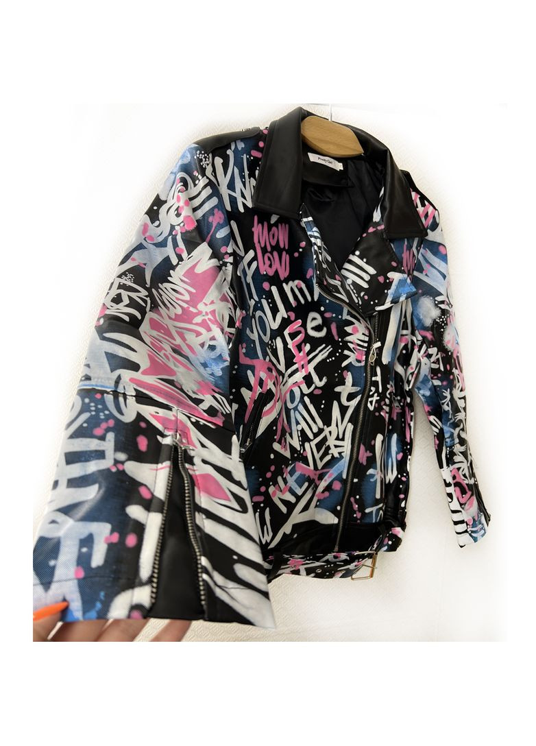 Черная демисезонная женская черная курточка с рисунком. косуха Fashion