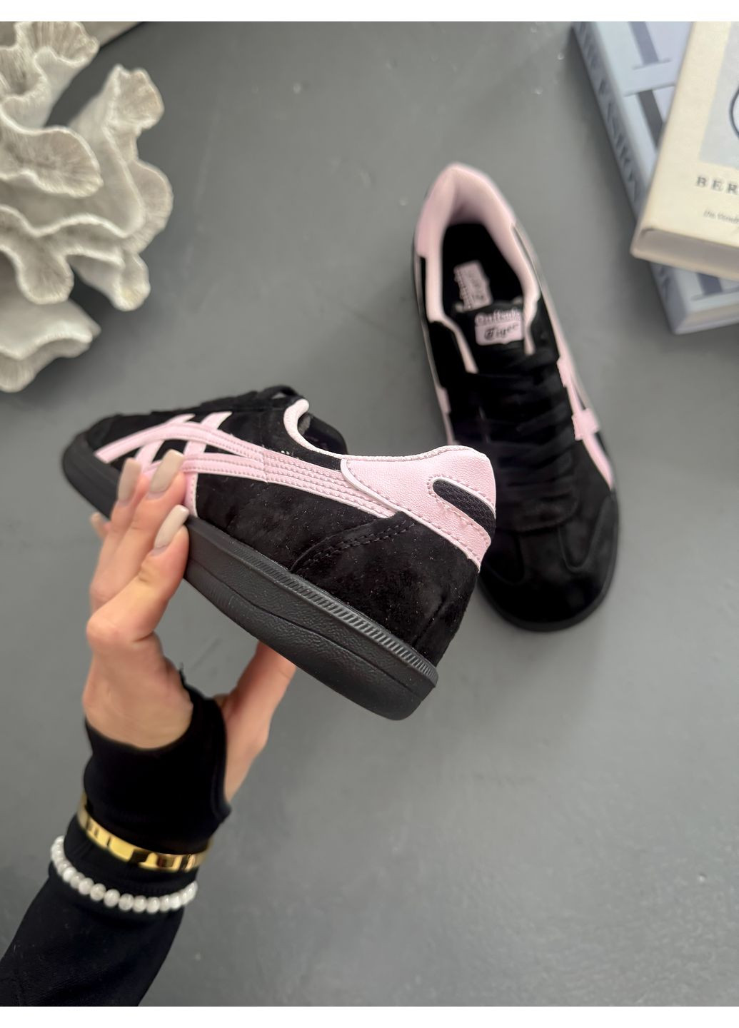 Кросівки жіночі і чоловічі Asics Onitsuka Toger Black Pink | Асікс Онітцука Тайгер Токутен чорні No Brand чорні демісезони (348782807)