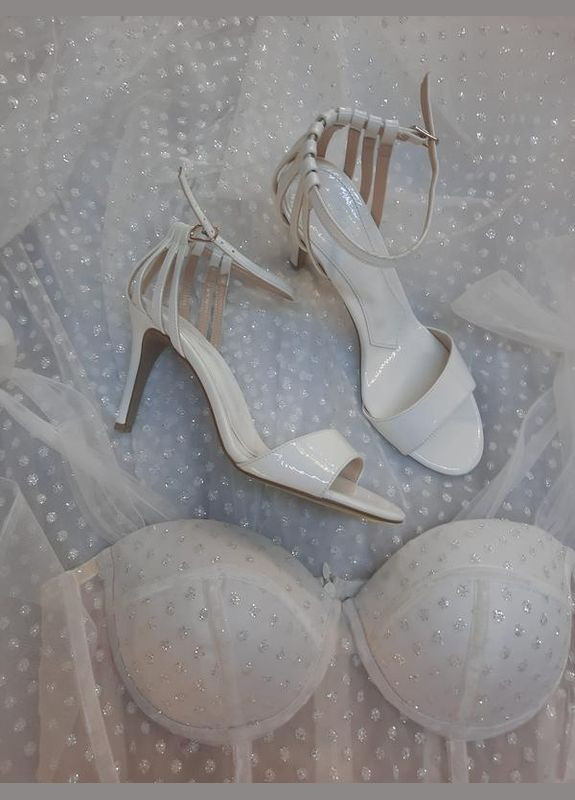 Весільні класичні лакові босоніжки No Brand (299717407)