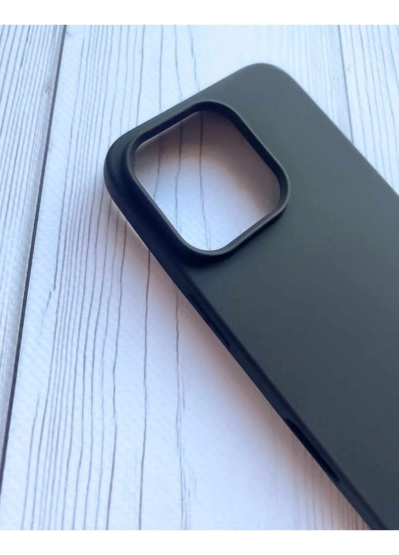 Силіконовий матовий чохол на iPhone 16 Pro Чорний Creative (355393951)