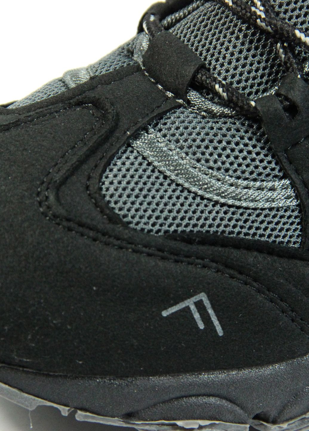 Женские кроссовки FREYLING чёрные демисезоны (317972069)