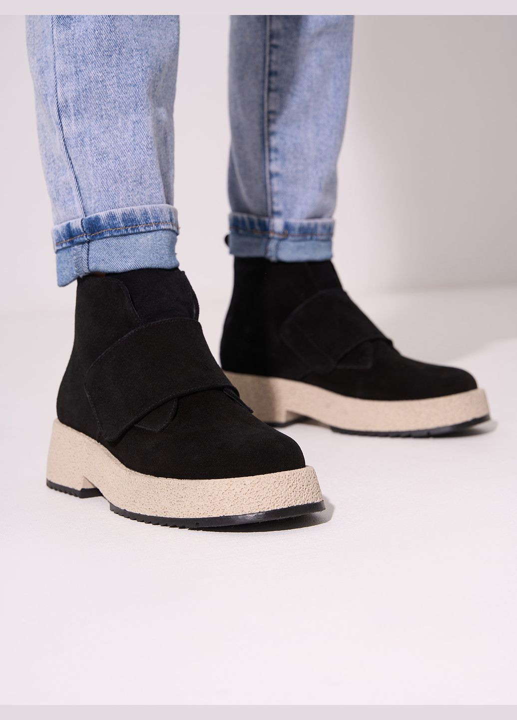 Зимние ботинки ISSA PLUS из натуральной замши