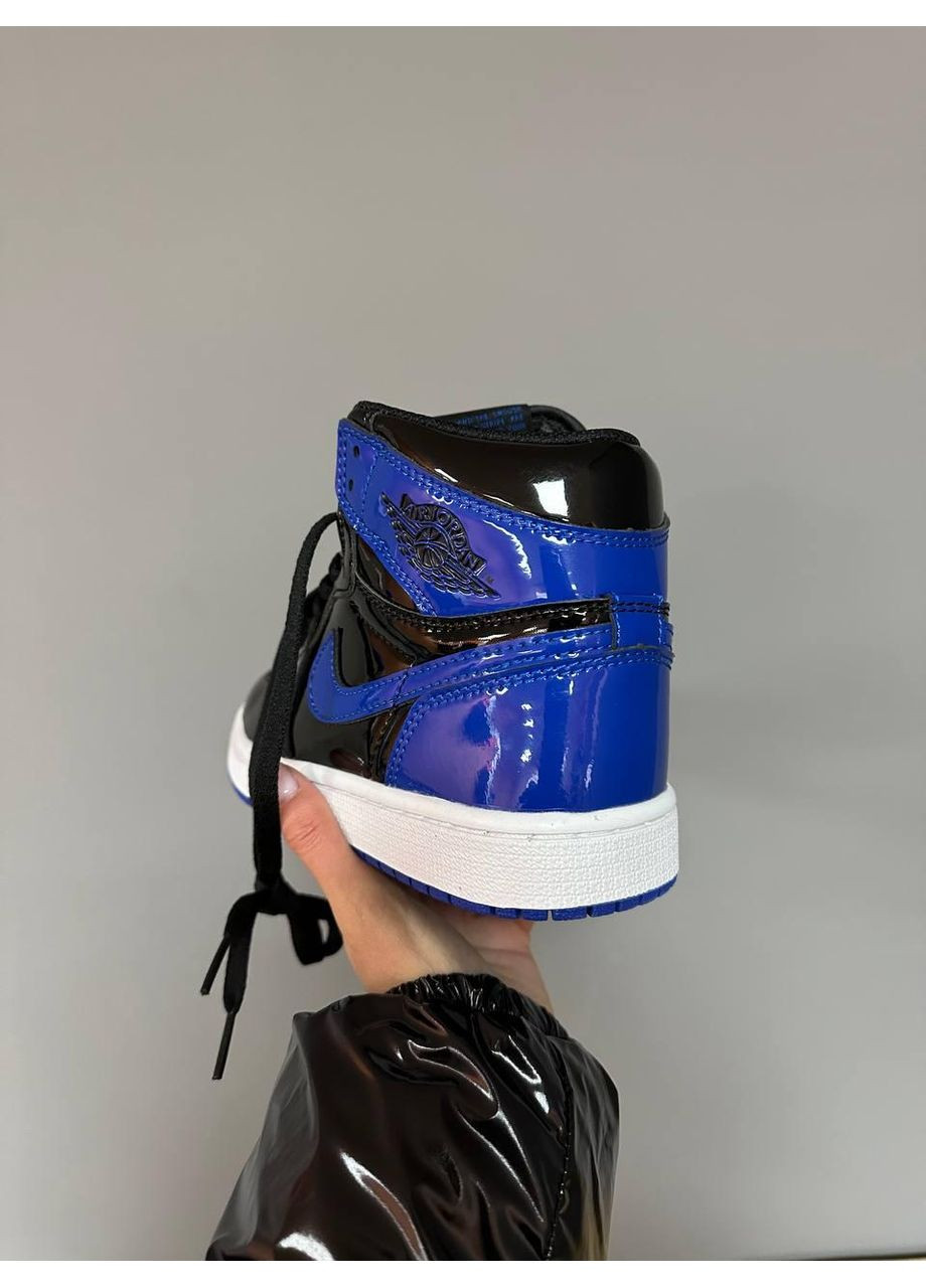 Белые демисезонные кроссовки мужские nike air jordan high patent royal blue найк аир джордан No Brand