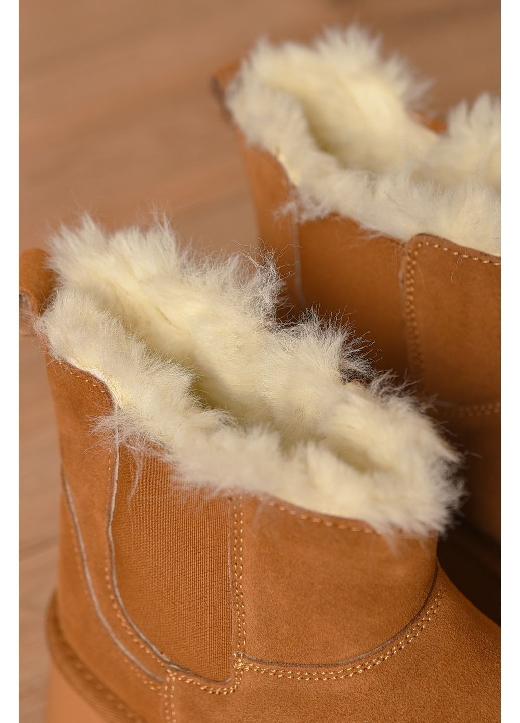 Уггі жіночі на хутрі пісочного кольору Let's Shop (366546087)