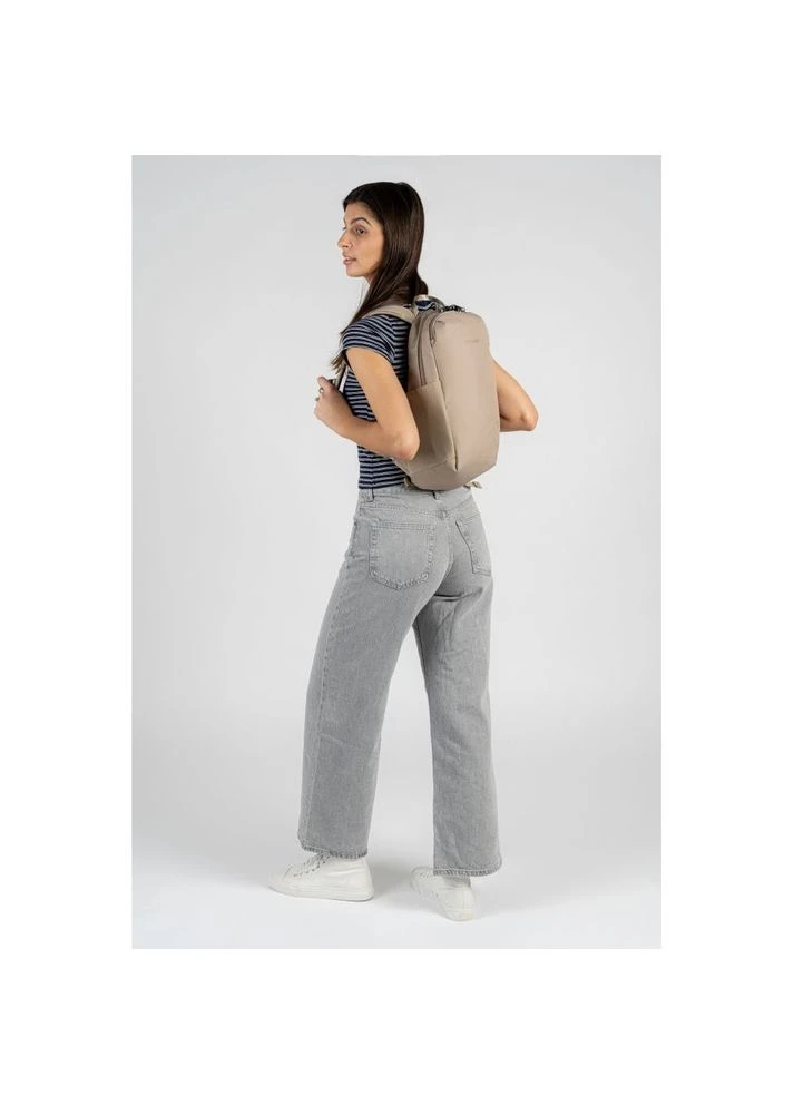 Рюкзак "антикрадій" ® Backpack Pacsafe V 12L Tech (391183011)