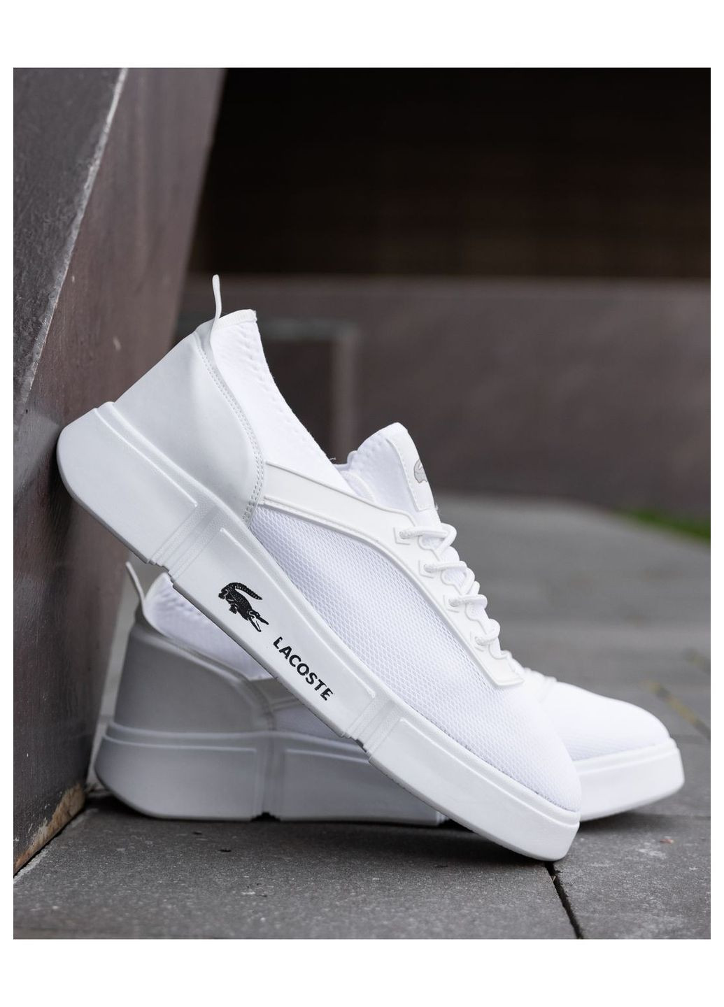 Білі всесезонні кросівки No Brand