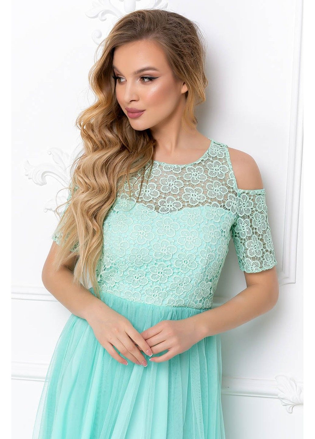 Бирюзовое коктейльное платье гипюр сетка 8064 мятное Tanita-Romario