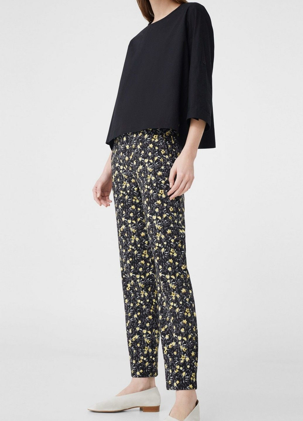 Чёрная брюки Mango