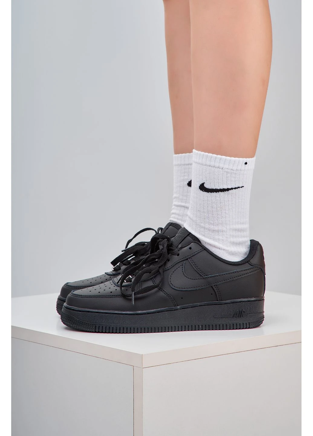 Чорні літні кросівки nike air force 1 classic premium black найк аір форс 1 No Brand