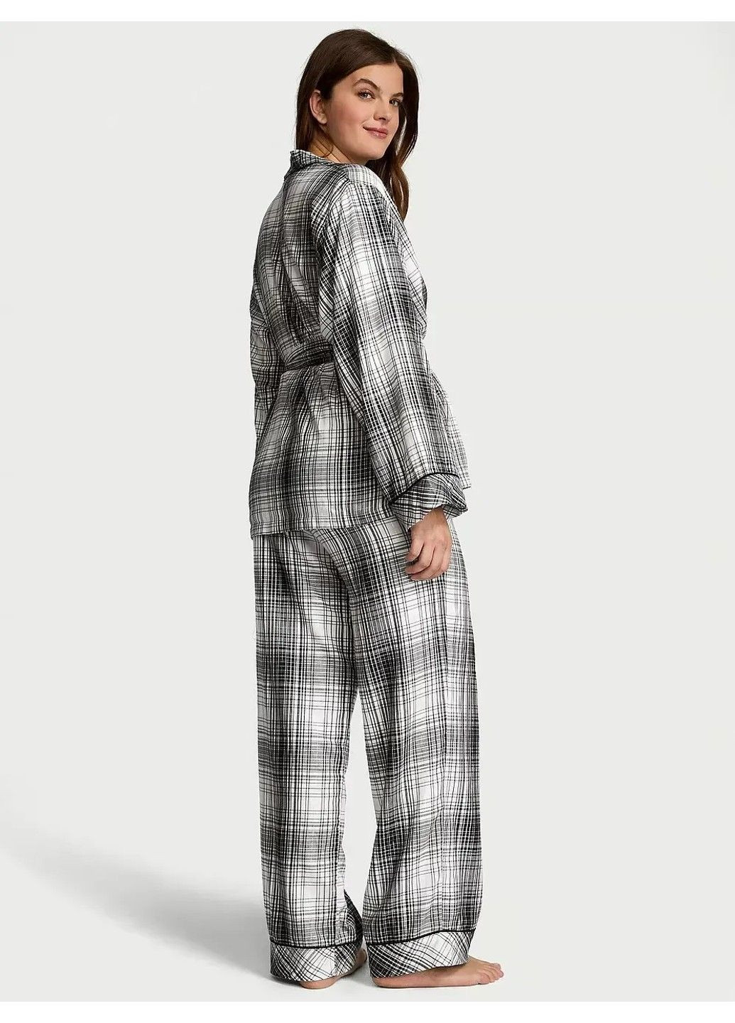 Серая всесезон фланелевая пижама wrap long pajama set gray Victoria's Secret