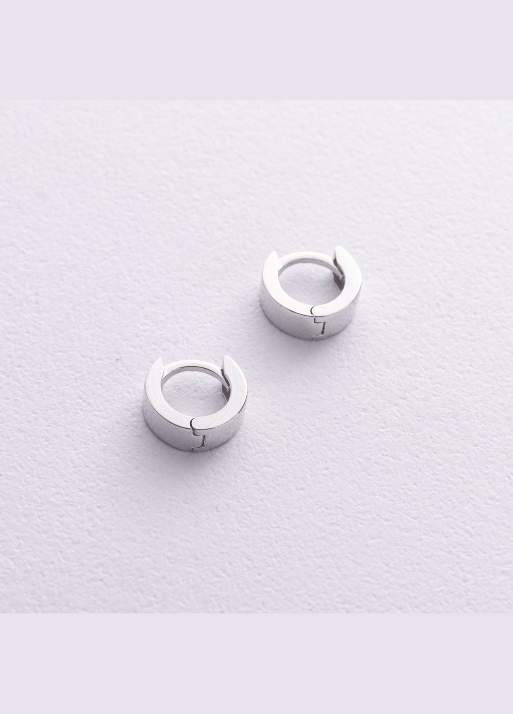 Сережки кільця у білому золоті mini с08820 Oniks (268830833)