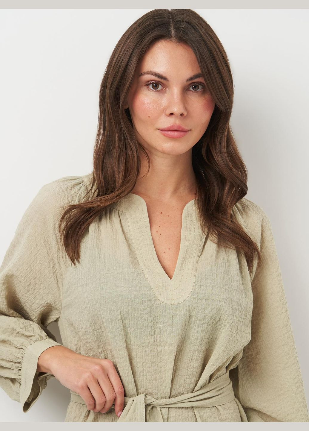 Фисташковое платье для беременных H&M однотонное