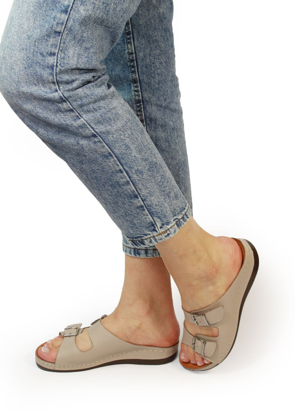 Бежевые шлёпанцы It-Girl