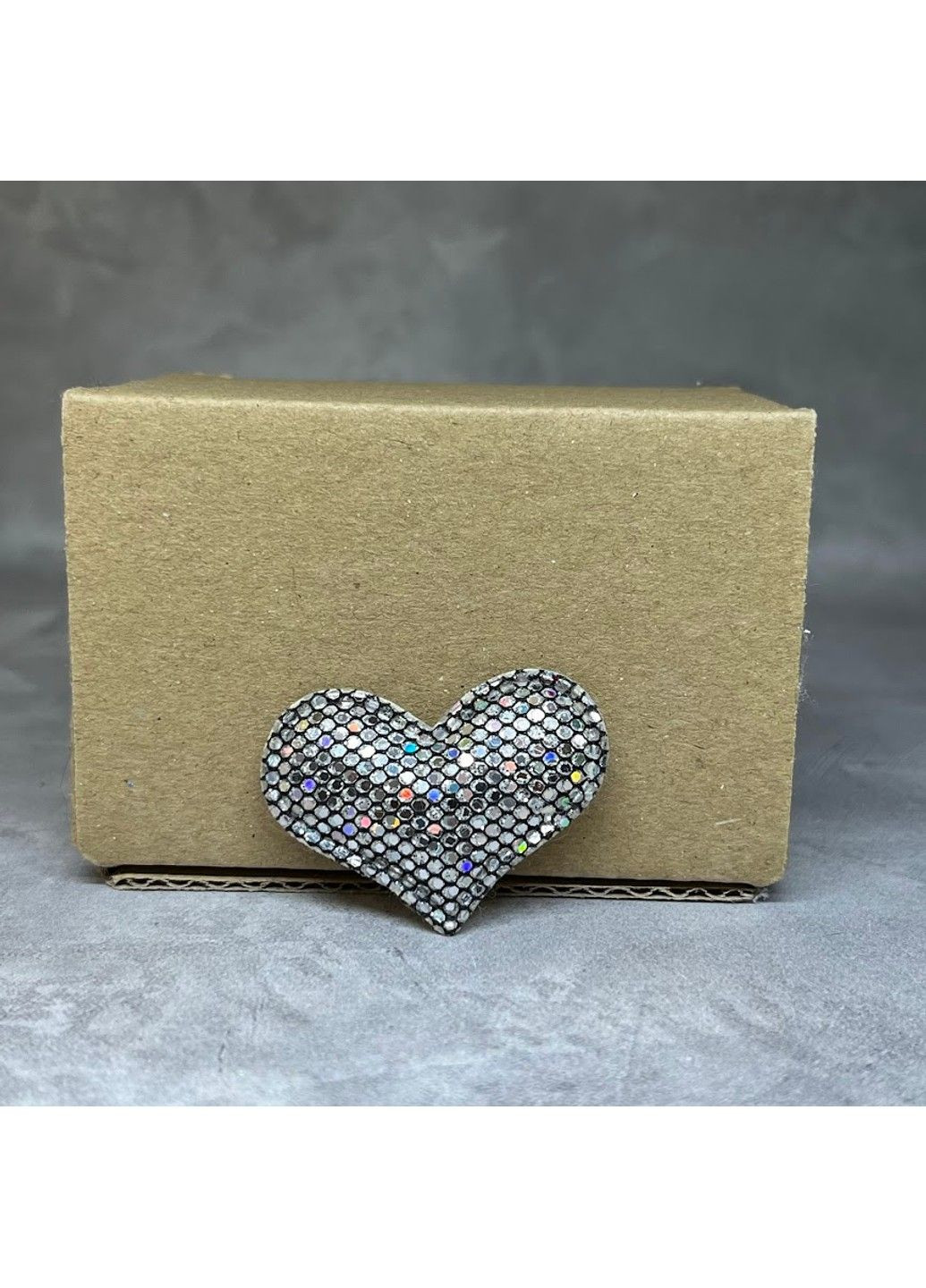 Патчі 2,8*3,8 см "Серце", шкіра - сірий- мікс, шт No Brand (307830236)