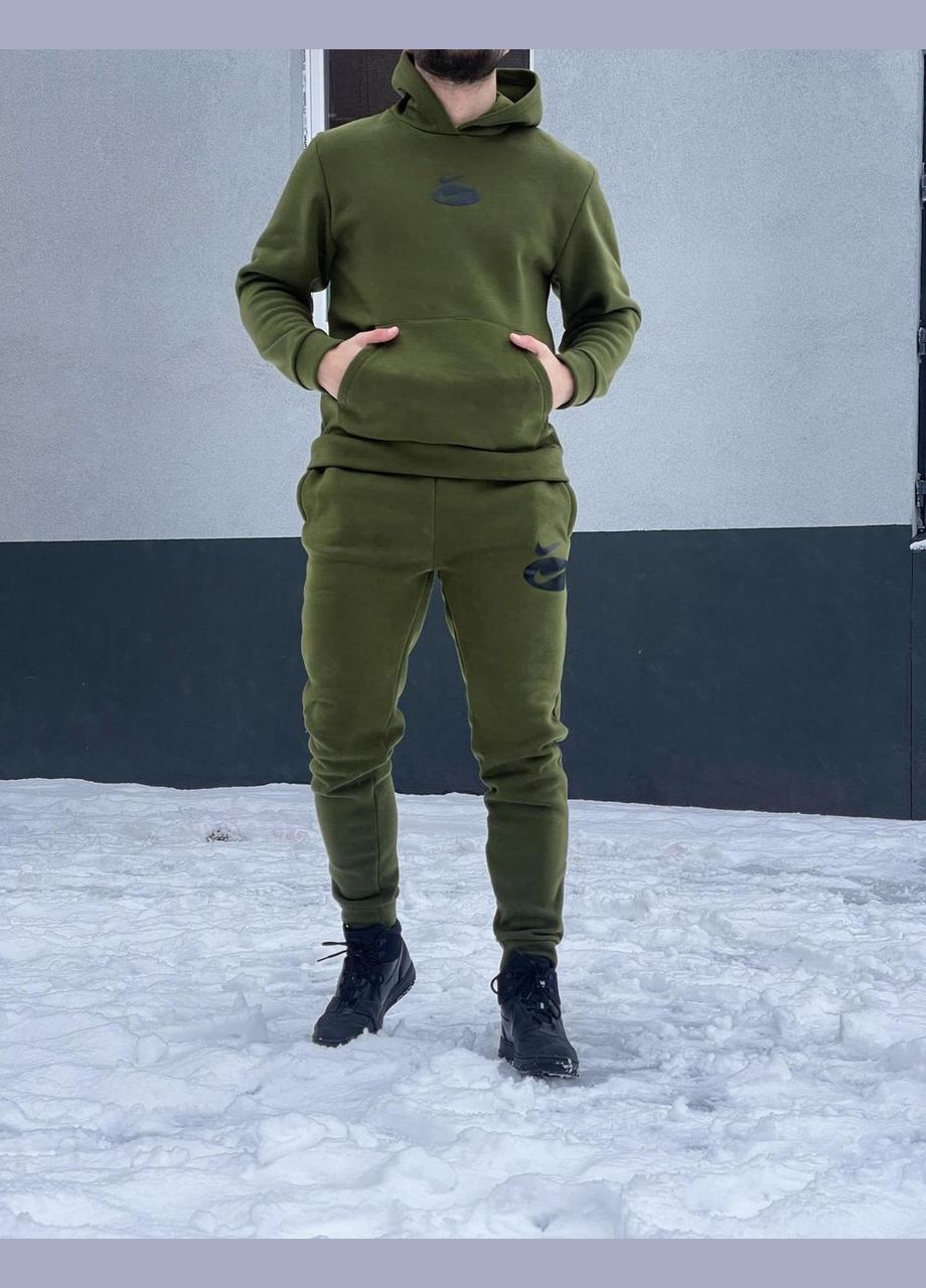 Мужской спортивный костюм. No Brand (367982236)