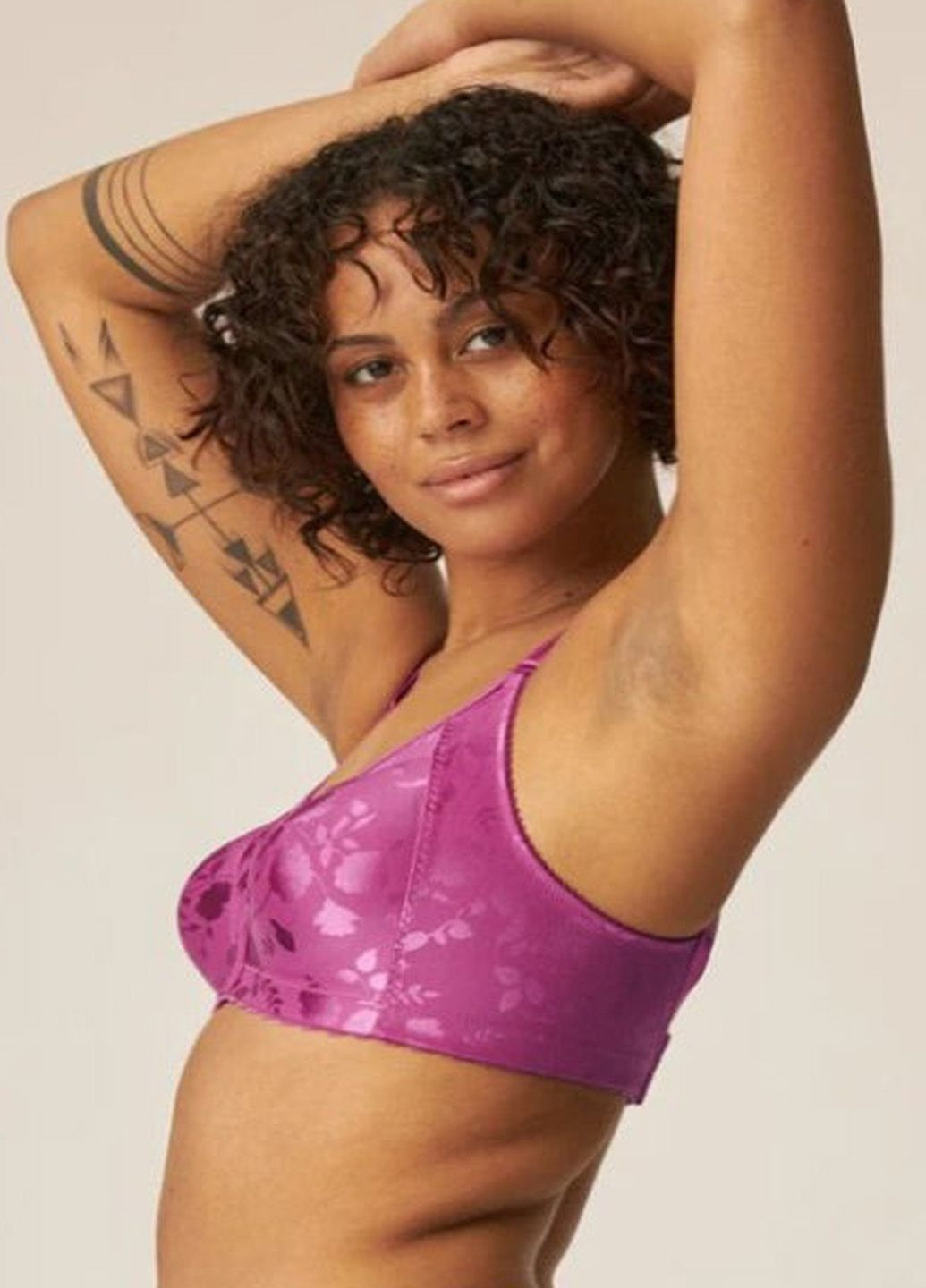 Сиреневый бюстгальтер Naturana