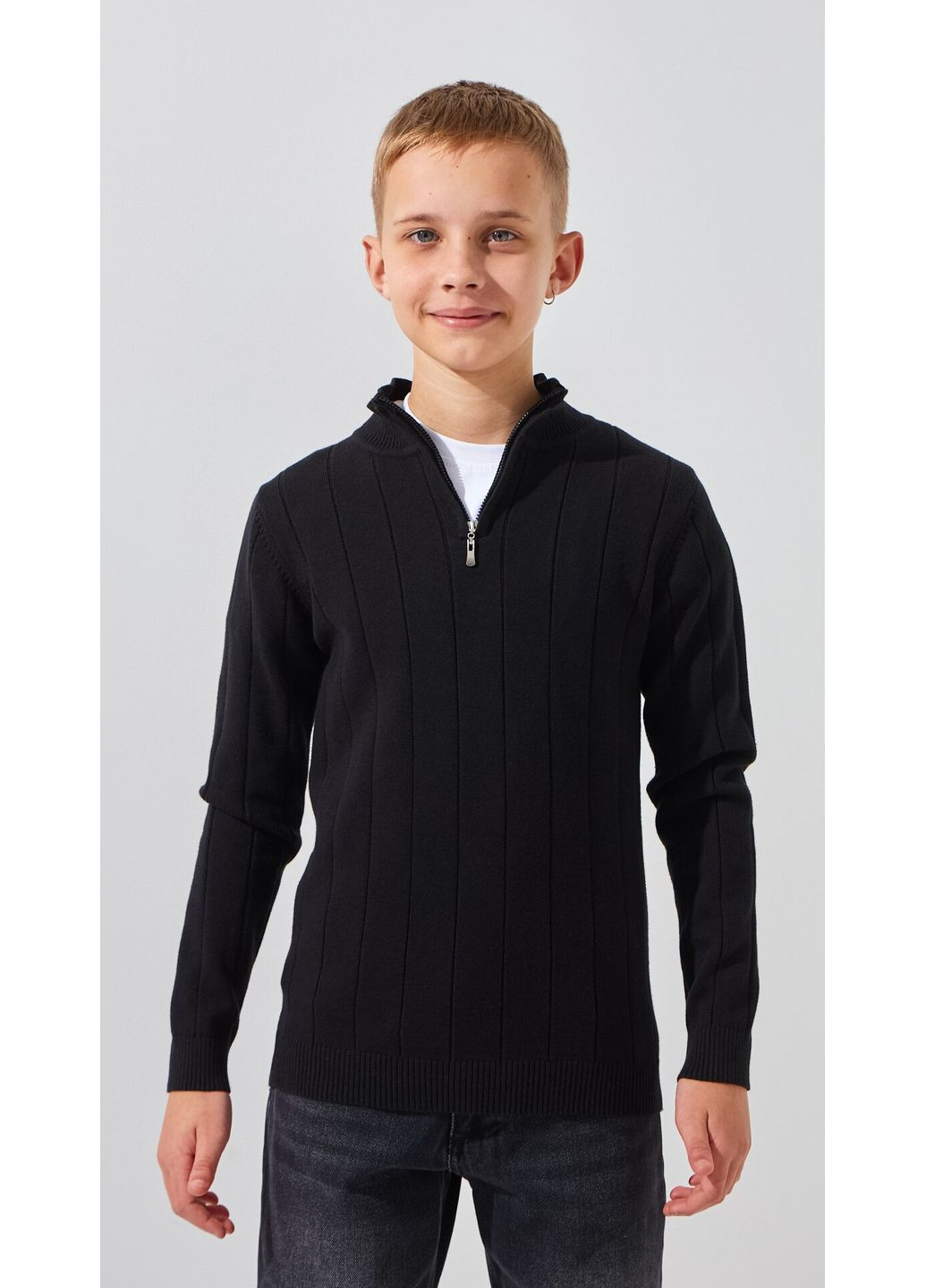 Черный демисезонный свитер однотонный для мальчика 536 152 см черный shop (2000999226748) Lizi Kids