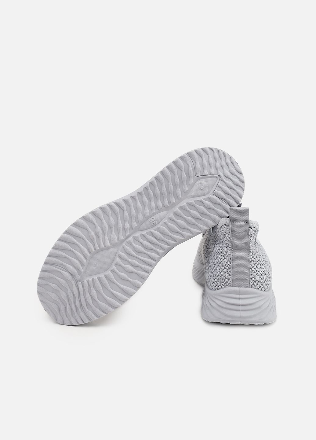 Кроссовки женские на плоской подошве цвет серый ЦБ-00264117 Yuki серые (324950396)