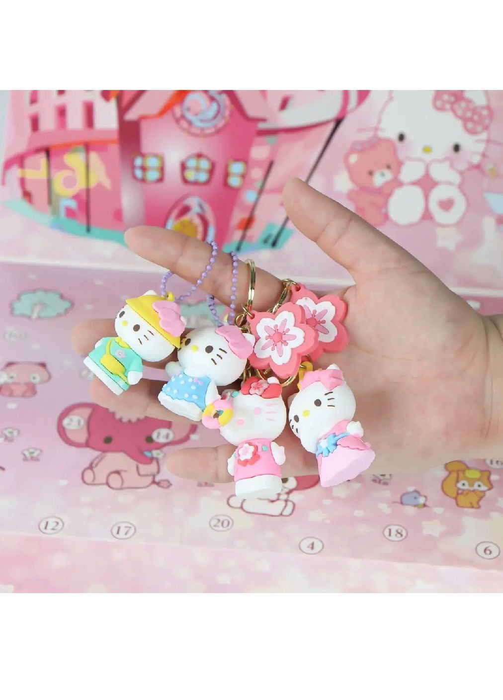 Подарунковий набір комплект адвент календар для дівчаток з фігурками іграшками персонажами брелоками (481943-Prob) Хелло Кітті Unbranded (368798954)