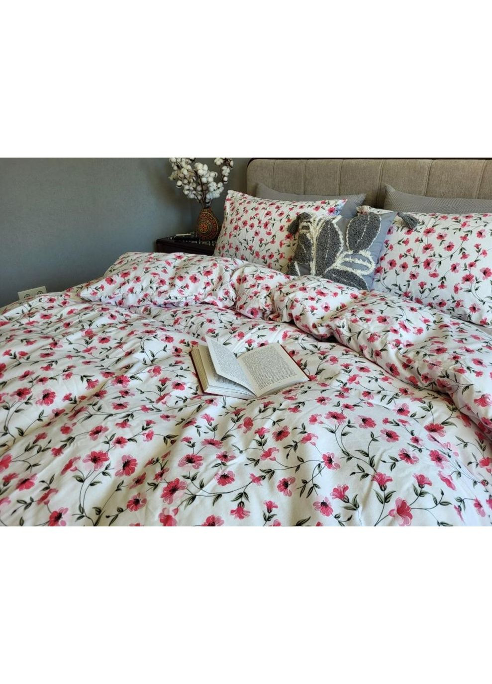 Постельное белье с резинкой Мия, фланель(байка) Евро размер, наволочки 70/70 No Brand (364218004)