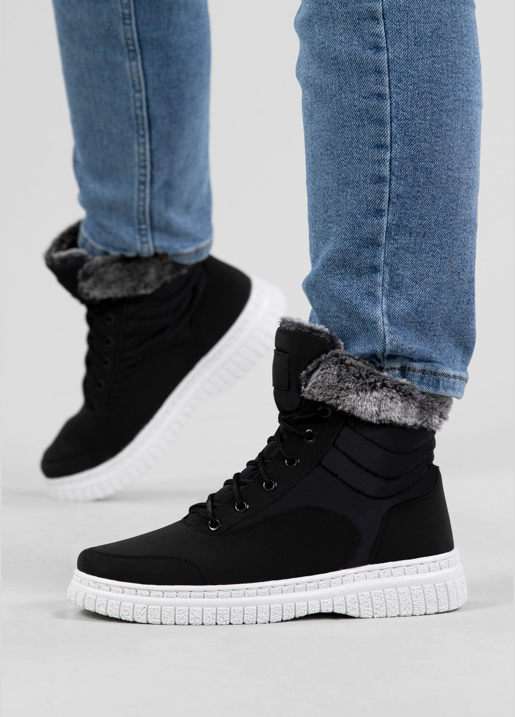 Дутики жіночі з хутром на шнурівку чорні (ЛБ 5/2) Lika (307147735)