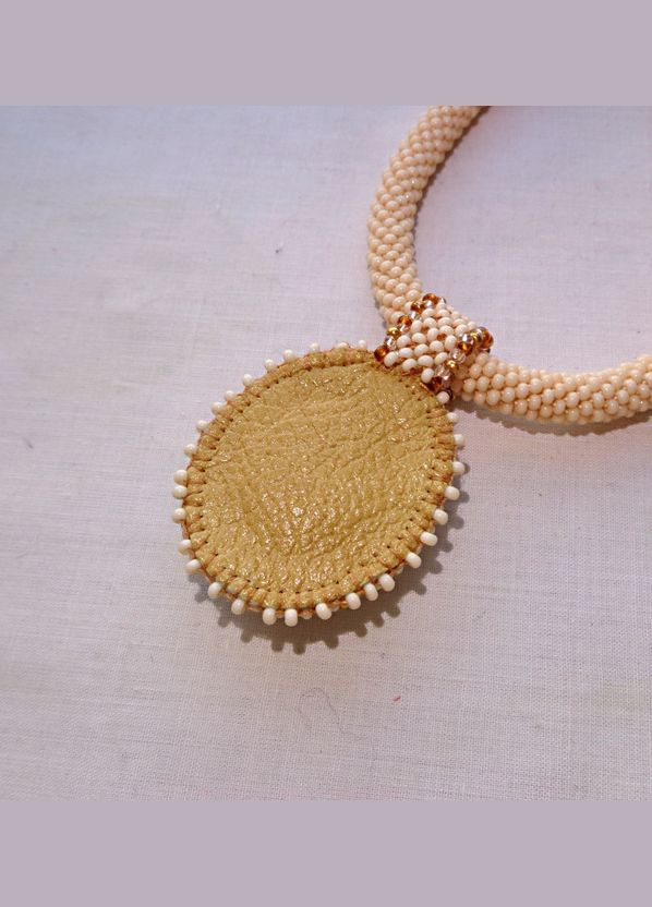 Кольє лунниця ручної роботи з бісеру та натуральних каменів "Золоте руно" No Brand (358224213)