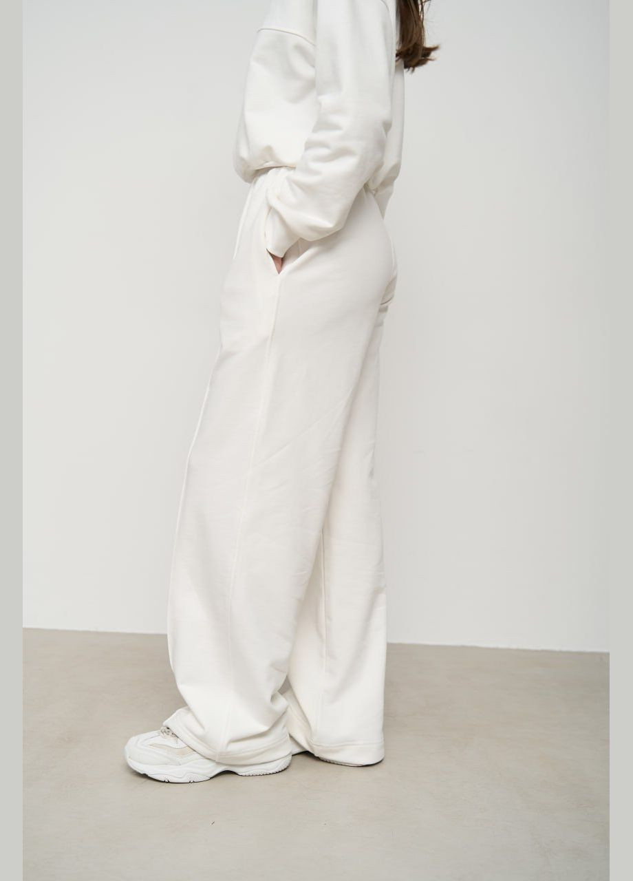 Женский костюм двойка цвет белый р.XL 452728 New Trend (285711679)