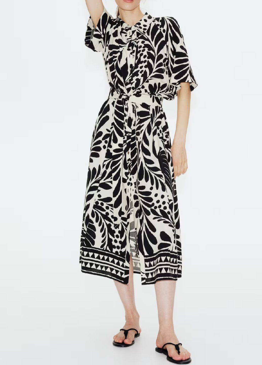 Молочное кэжуал платье H&M с абстрактным узором