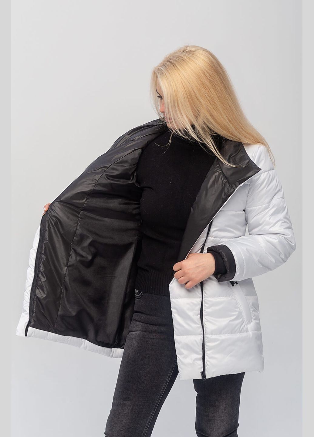 Белая демисезонная куртка женская "мартина" с поясом MioRichi