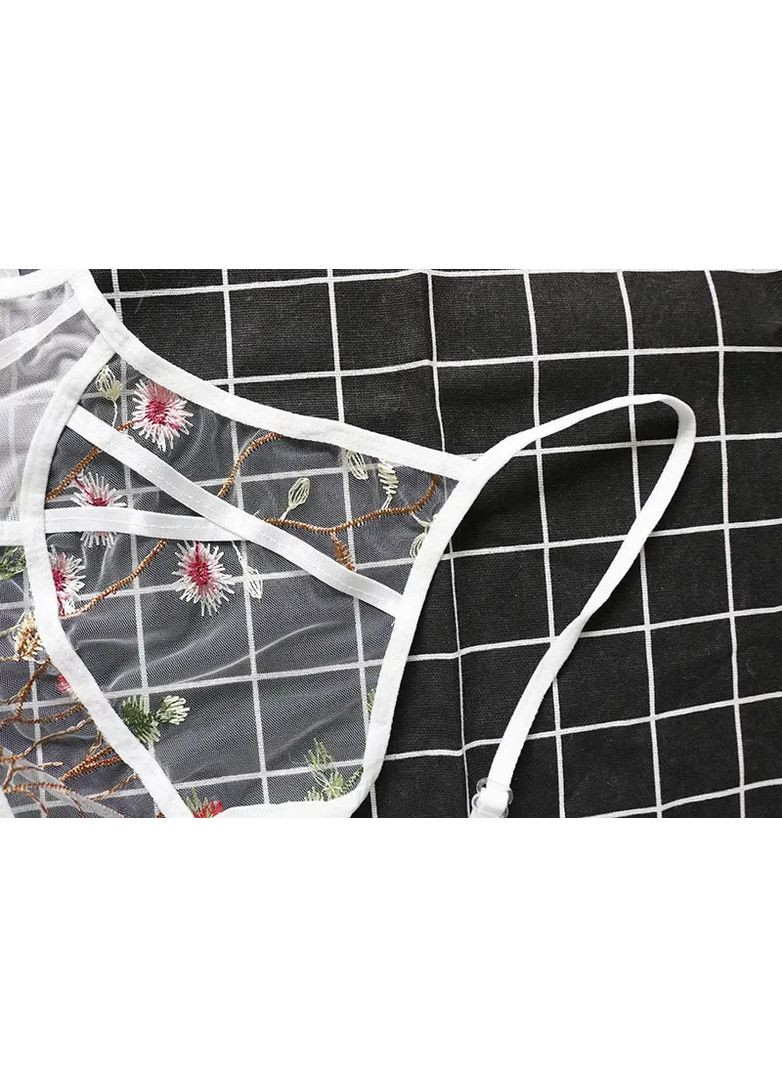 Білий демісезонний комплект жіночої білизни з унікальним фасоном чашок-бралет. комплект спідньої білизни обшитий мереживом-вишивкою., m China