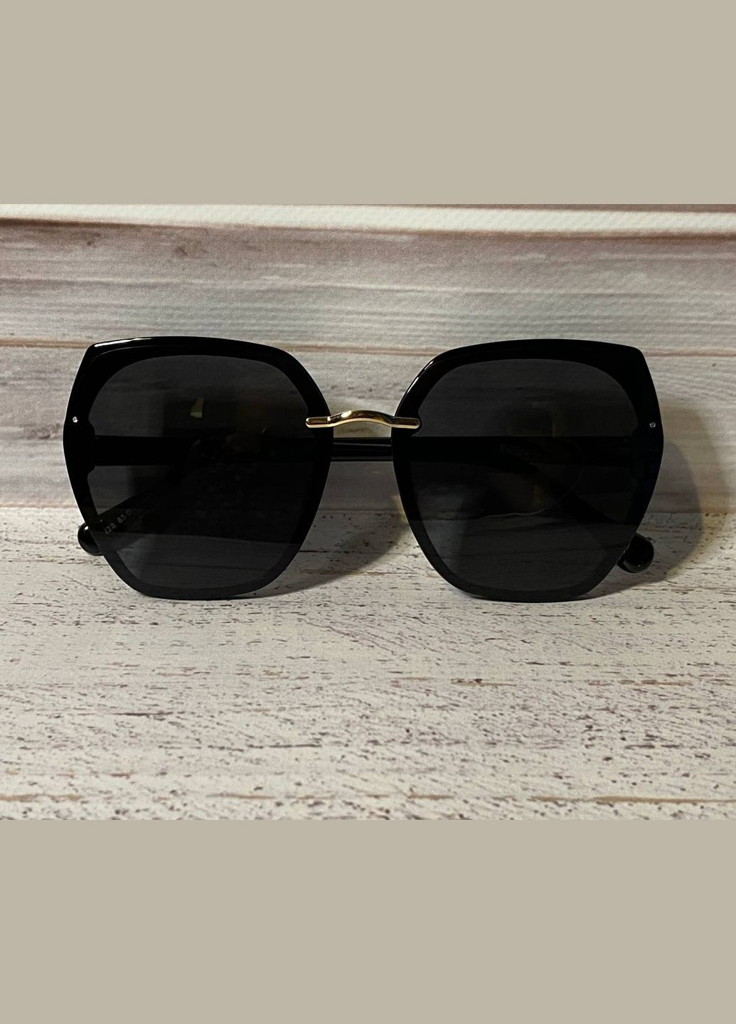 Очки женские солнцезащитные стильный черный цвет формы округлый квадрат LIGHT (315889557)