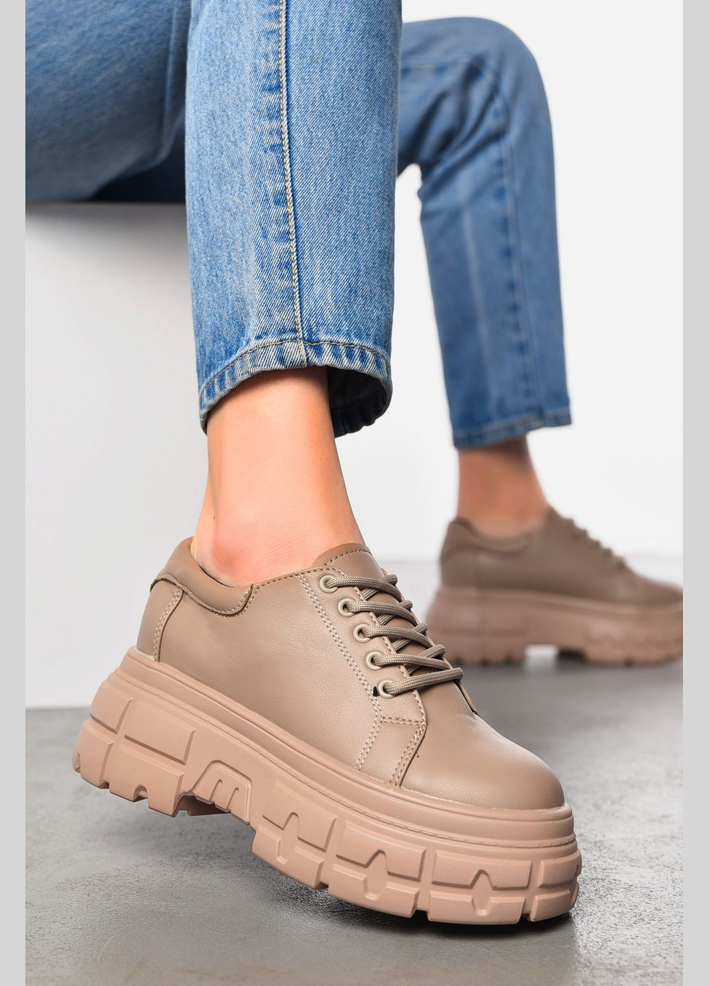 Let's Shop Лоферы женские бежевого цвета лоферы бежевый з искусственная кожа, украина — демисезон (322112043)