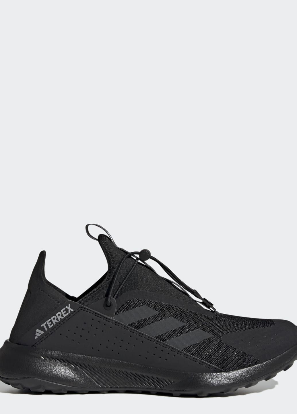 Чорні всесезон кросівки terrex voyager 21 slip-on heat.rdy adidas