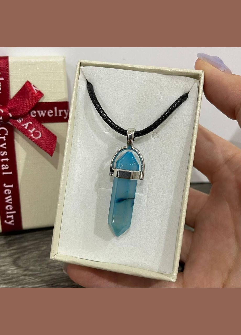Кулон із натуральним каменем яскравий Блакитний Агат у формі кристала шестигранника на шнурку в подарунковій коробочці Овен (331291895)