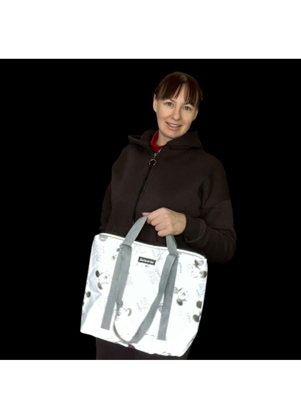 Жіноча сумка шопер світловідбиваюча з кишенями Svitashka Mikki на блискавці Сірі ручки подвійні No Brand (315513778)