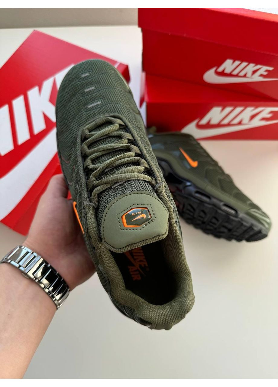 Оливковые (хаки) демисезонные кроссовки мужские nike air max plus tn dark stucco найк аир макс тн плюс No Brand