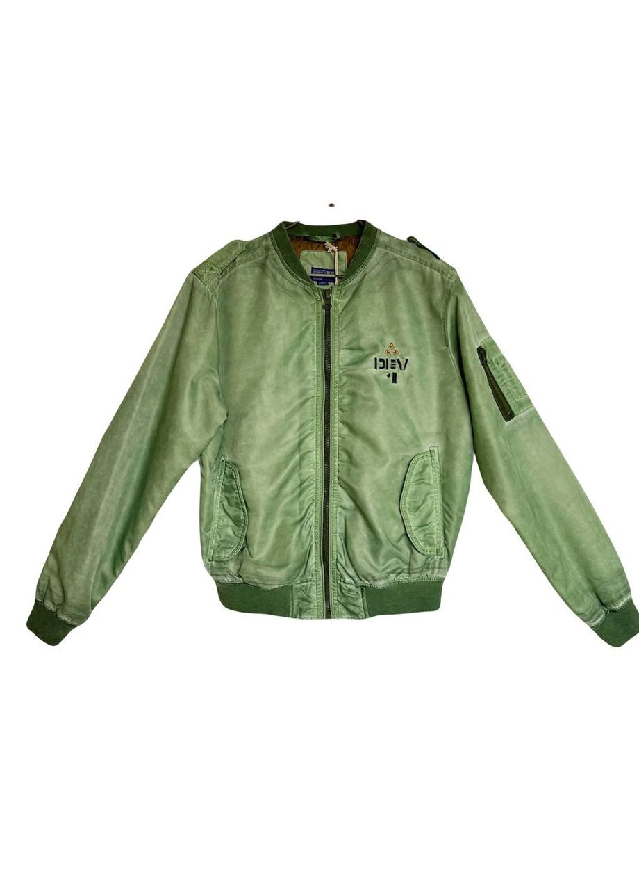 Зеленая куртка Devergo