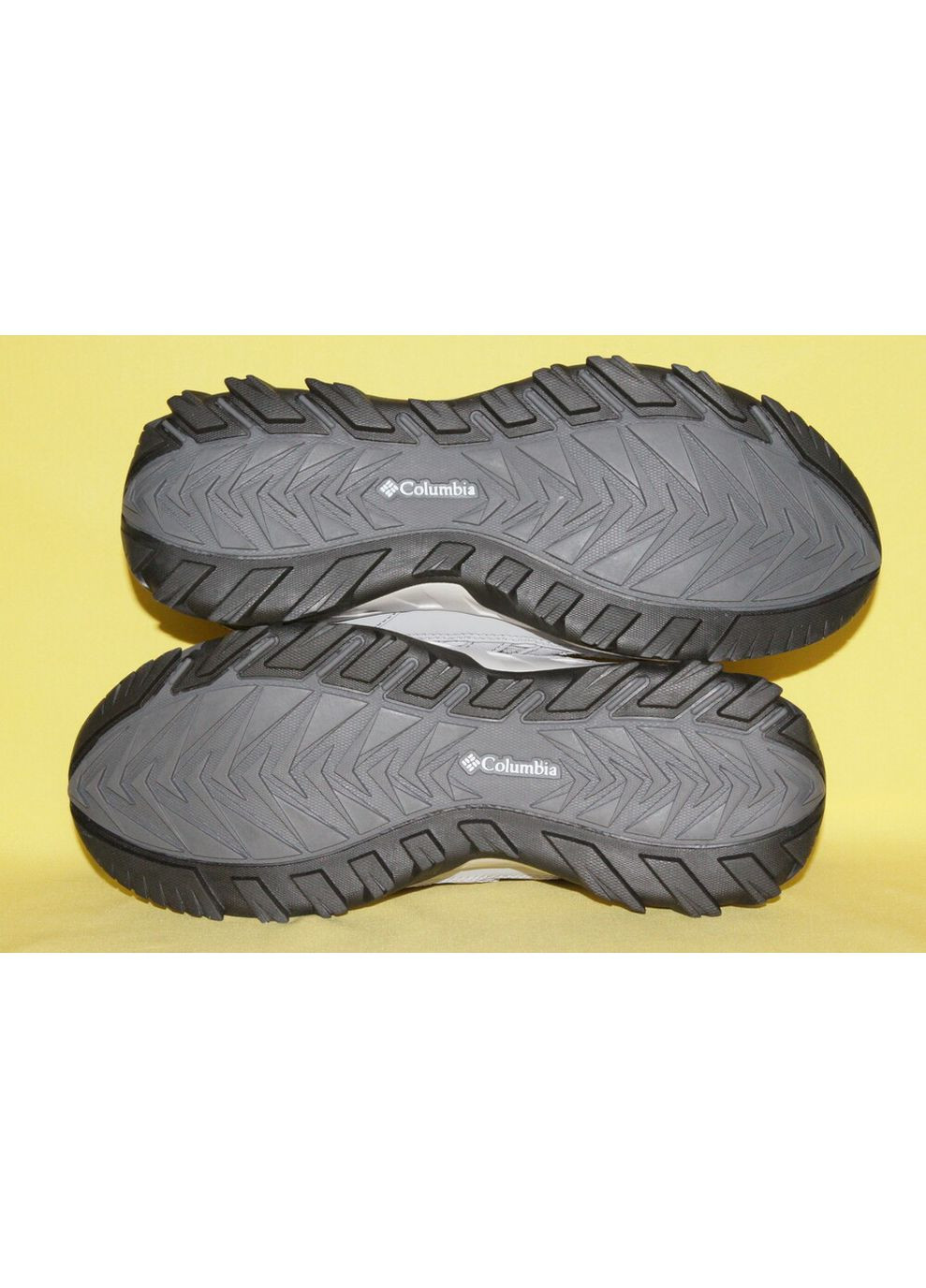 Снікерси жіночі, розмір 43 Columbia сірі демісезони (369634301)