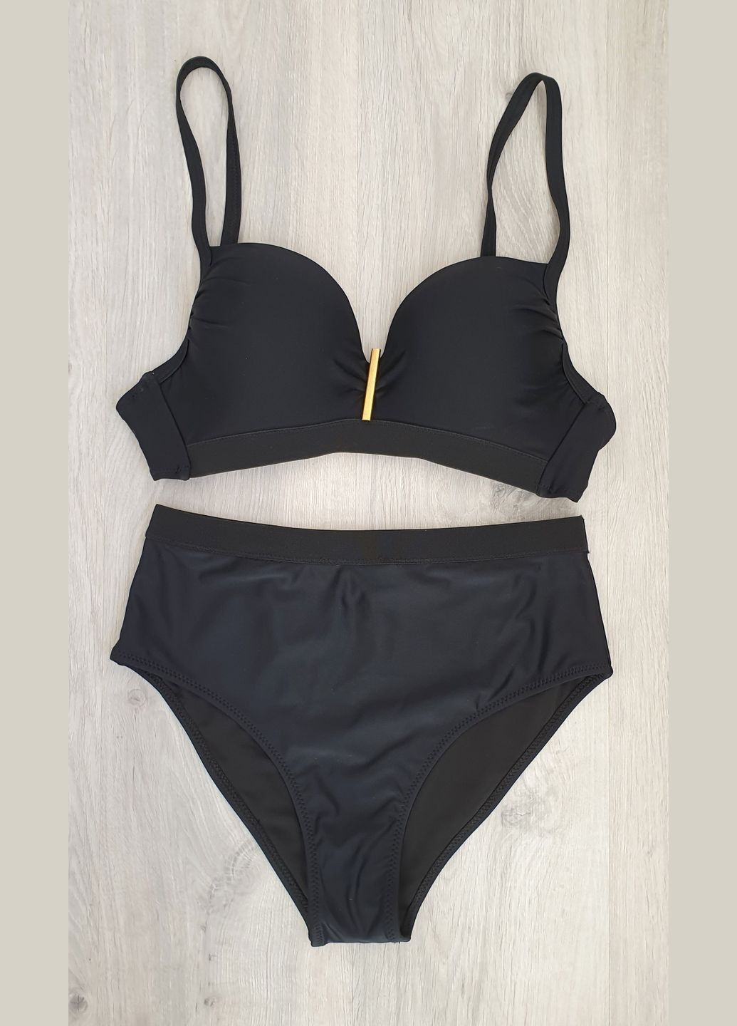 Чорний демісезонний стильний молодіжний роздільний купальник з пуш ап роздільний No Brand