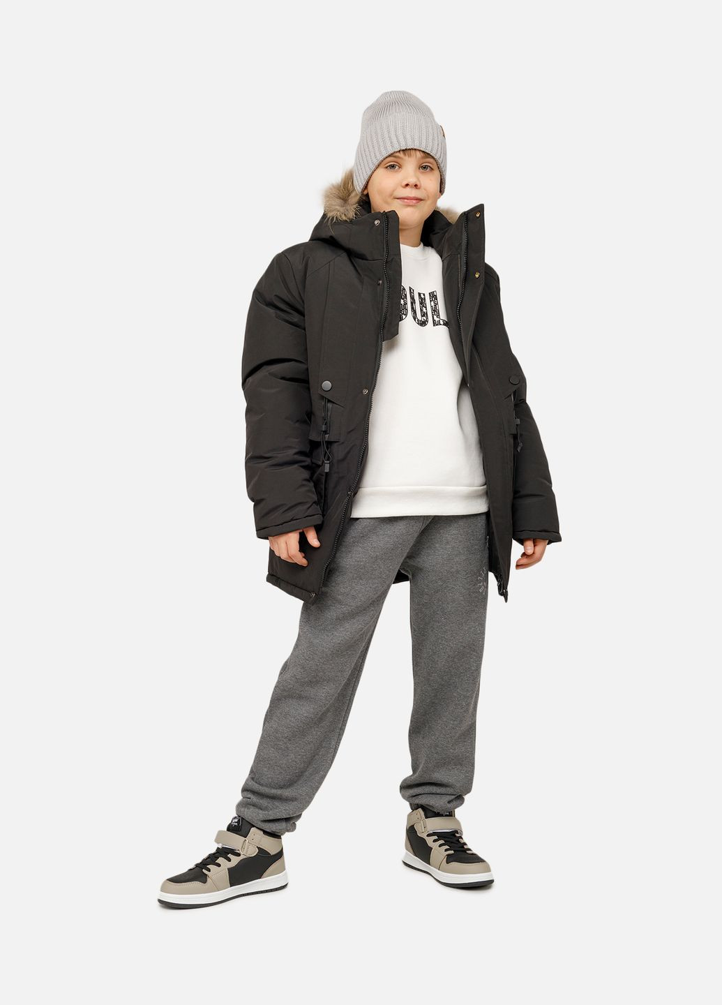 Черная зимняя куртка для мальчика цвет черный цб-00254661 JINTAI FUSHI