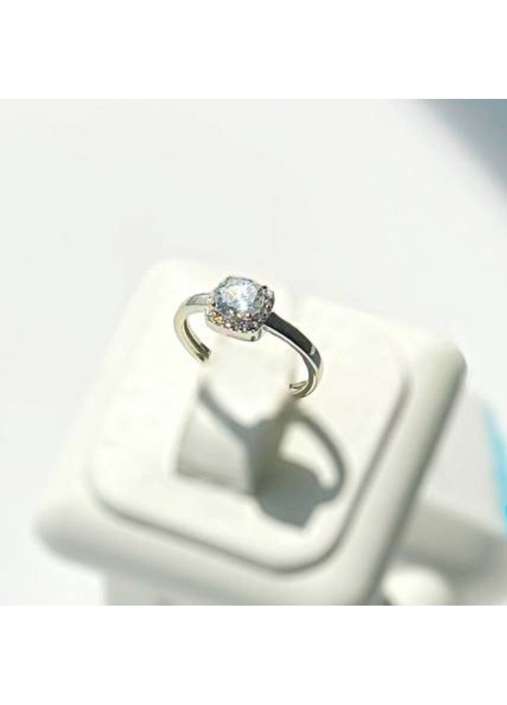 Серебряное кольцо с фианитами Сильвия 18р UMAX (301867816)