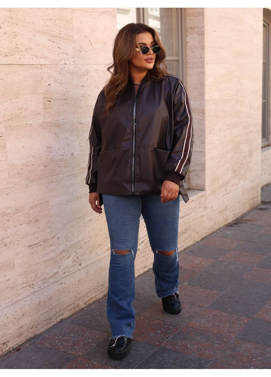 Темно-коричневая демисезонная стильная куртка экокожа с подкладкой в стиле бомбера, свободного кроя. Україна