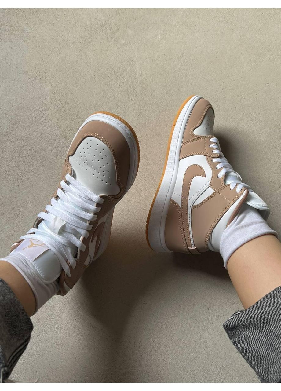 КРОССОВКИ ЖЕНСКИЕ NIKE AIR JORDAN 1 RETRO BEIGE НАЙК АИР ДЖОРДАН No Brand бежевые демисезоны (367176457)