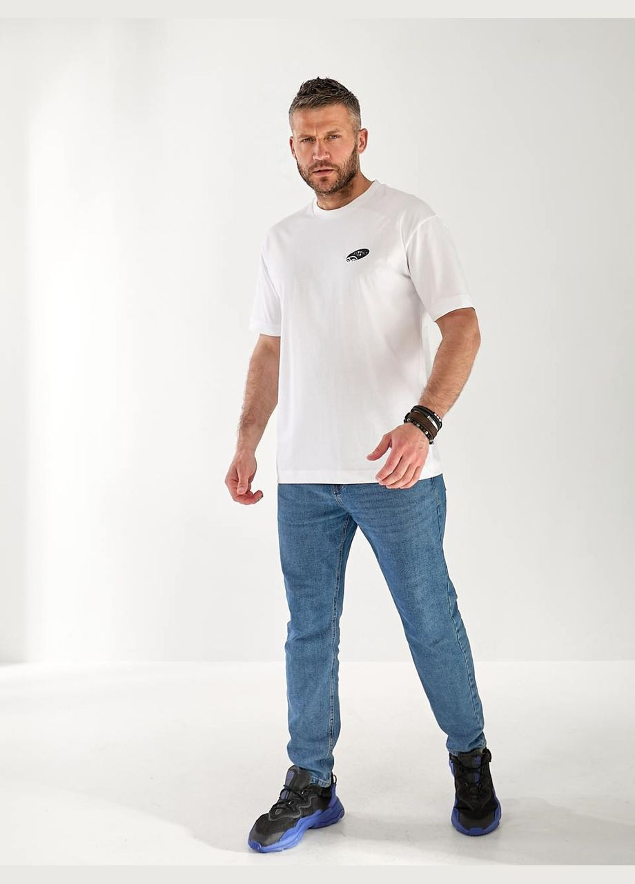 Біла чоловічі футболки з написом на спині. Fashion