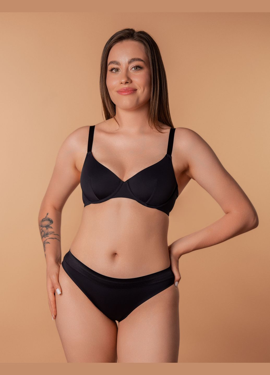 Чёрный бюстгальтер цветной комфорт pro slz24201422 черный Brabrabra с косточками