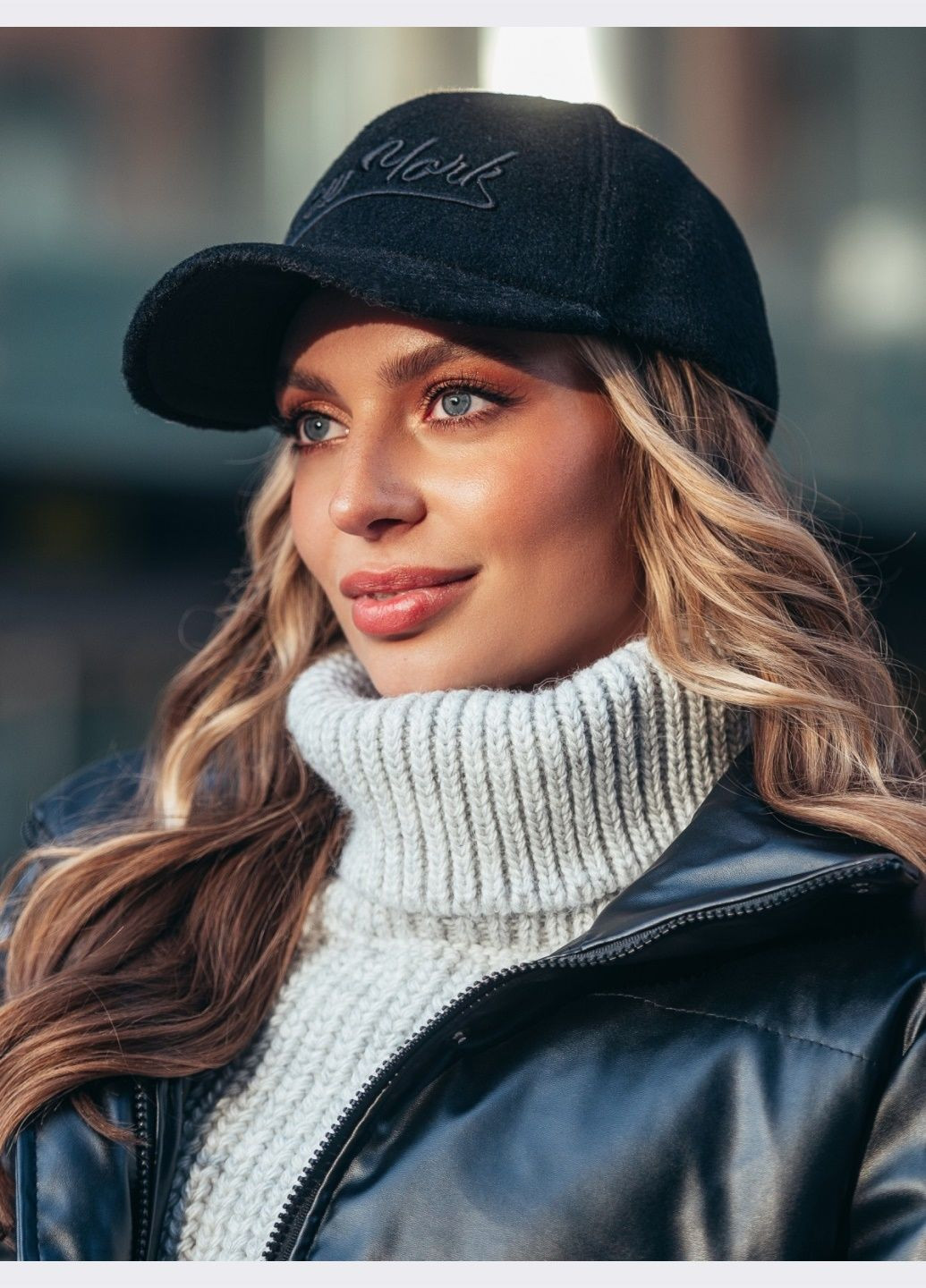 кепка чёрного цвета с нашивкой Dressa (307359511)